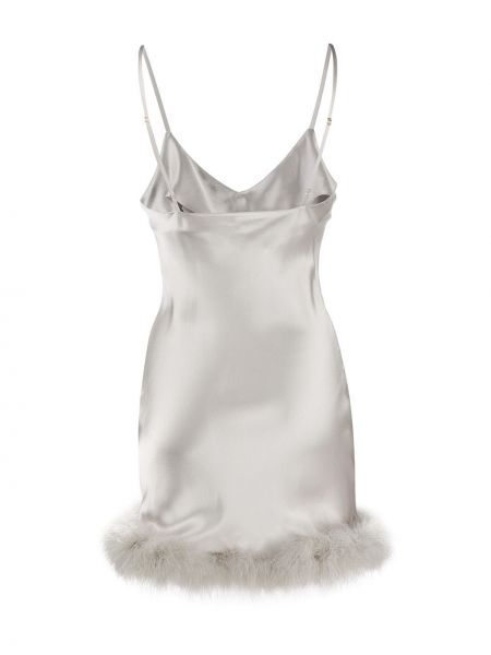 Satynowa sukienka z perełkami w piórka Gilda & Pearl srebrna