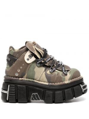 Sneakers con stampa camouflage Vetements