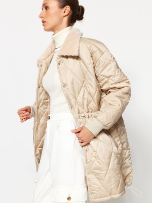 Норковое пальто оверсайз с плюшевой отделкой на воротнике и застежкой-кнопкой Trendyol