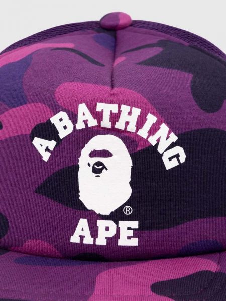 Mrežasta kapa s printom s camo uzorkom A Bathing Ape® ljubičasta