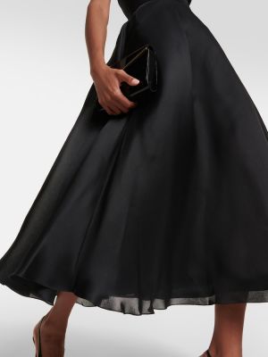 Svilena dolga obleka Carolina Herrera črna