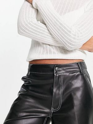 Черные прямые брюки карго из искусственной кожи с завышенной талией Pimkie
