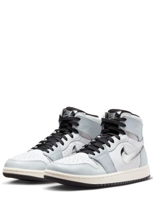 Sneakersy Nike Jordan białe