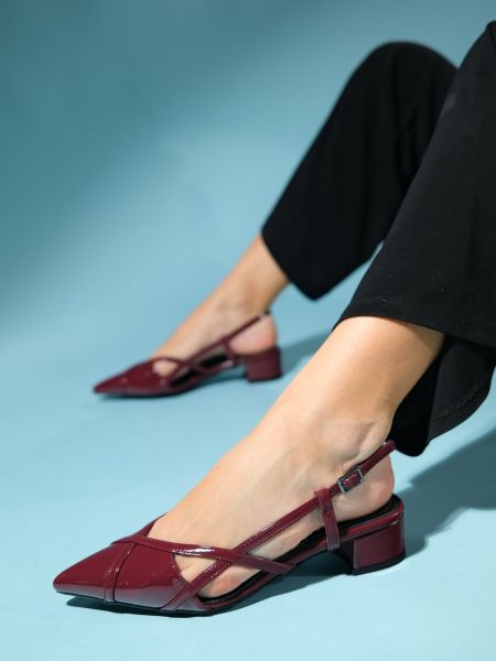 Dabīgās ādas sandales ar papēžiem ar zemiem papēžiem Luvishoes sarkans