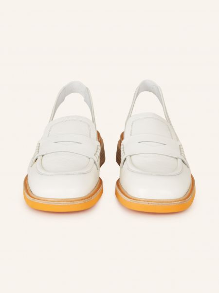Loafers Pertini białe