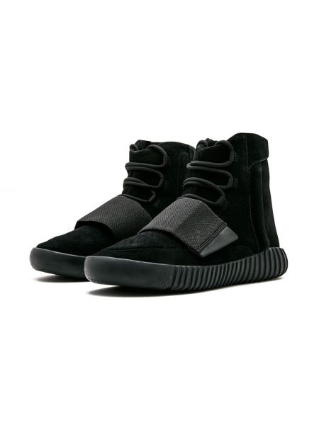 Zapatillas Adidas Yeezy negro