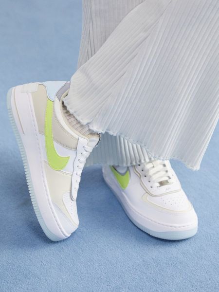 Sneakersy Nike Sportswear białe