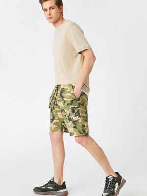 Kratke hlače s camo uzorkom Koton kaki