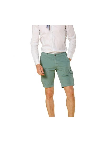 Slim fit satin cargo shorts Mason's grün