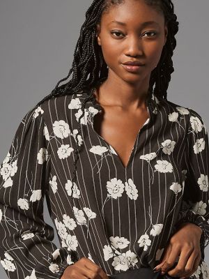 Черная блузка с v-образным вырезом The Odells