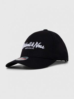 Вълнена шапка с козирки с апликация Mitchell&ness черно