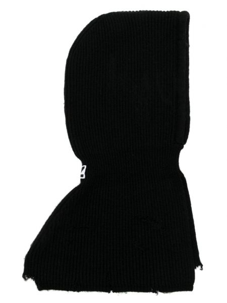 Плетена шапка с протрити краища с качулка Natasha Zinko черно