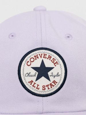 Kšiltovka s aplikacemi Converse fialová