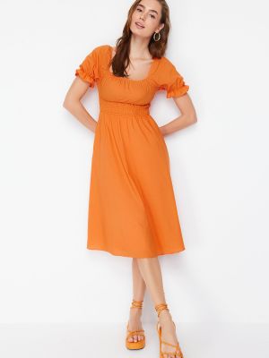 Плетена миди рокля с буфан ръкави Trendyol оранжево