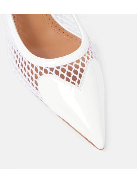 Мрежести кожени полуотворени обувки от лакирана кожа Alaia бяло
