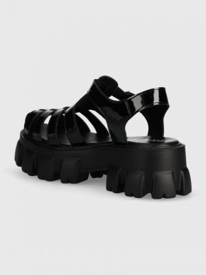 Sandale din piele cu platformă Goe negru