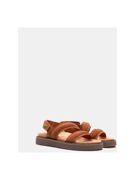 Calzado de cuero con plataforma Hoff marrón