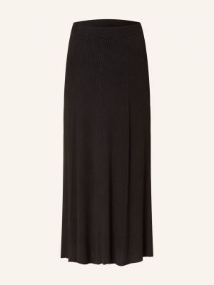 Dzianinowa rozkloszowana spódnica Inwear czarna
