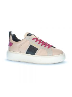 Różowe sneakersy La Martina