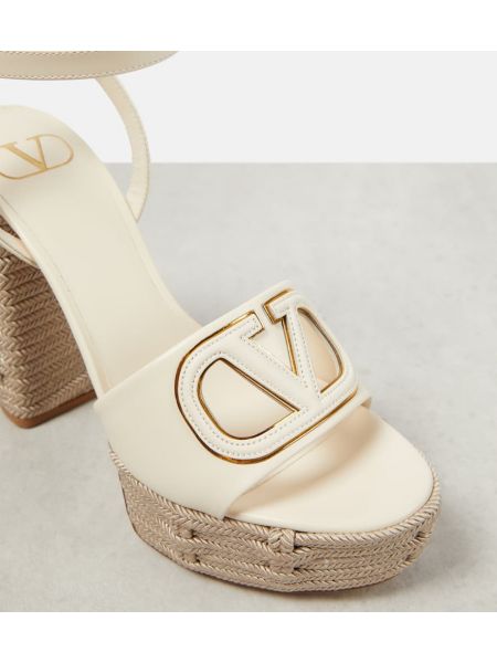 Kožené sandále na platforme Valentino Garavani biela