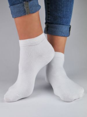 Чорапи Noviti бяло