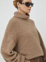 Дамски пуловери By Malene Birger