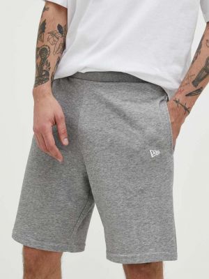 Kratke hlače s melange uzorkom New Era siva