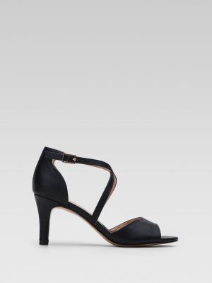 Kožené sandály z imitace kůže Clara Barson černé