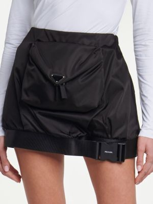 Nylonowa mini spódniczka z wysoką talią Prada czarna