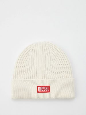 Бежевая шапка Diesel