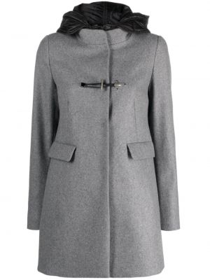 Vlnený kabát s kapucňou Fay sivá