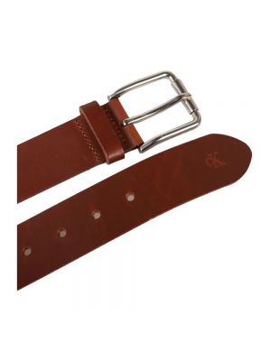 Cinturón de cuero con hebilla Calvin Klein marrón