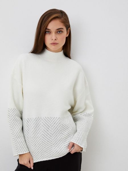 Белый свитер Ostin
