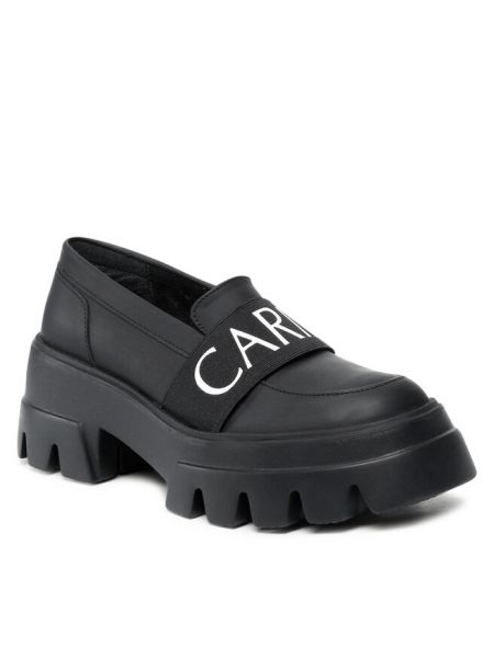 Чорні туфлі Carinii
