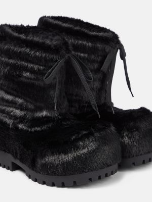 Sniego batai su kailiu Balenciaga juoda