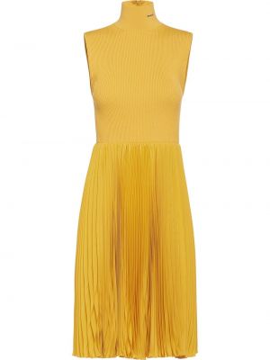 Mini vestido plisado Prada amarillo
