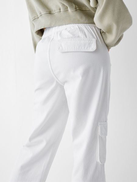 Pantaloni cargo Bershka bianco