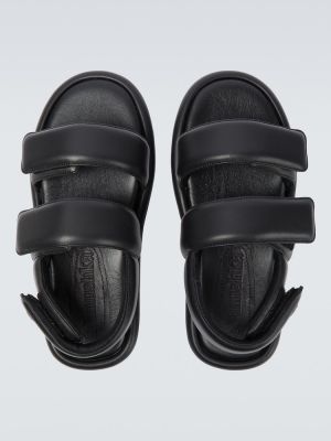 Sandały skórzane bez obcasa Nanushka czarne