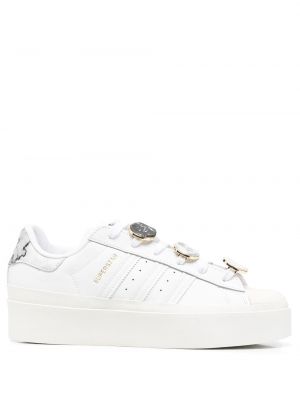 Tennised Adidas Superstar valge