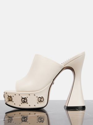 Sandały skórzane na platformie Gucci białe