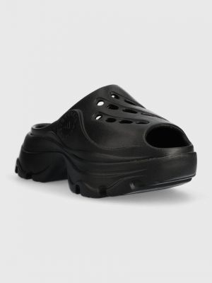 Черные шлепанцы на платформе Adidas By Stella Mccartney