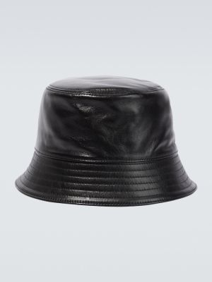 Кожена шапка Prada черно