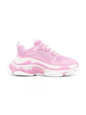 Różowe sneakersy Balenciaga Triple S