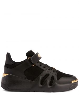 Top Giuseppe Zanotti