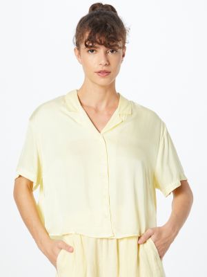 От вискоза сатенена блуза с яка Urban Classics жълто