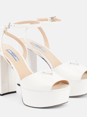 Lakoti dabīgās ādas sandales ar platformu Prada balts