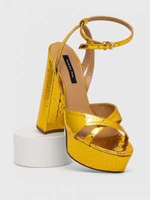 Kožne sandale Patrizia Pepe zlatna