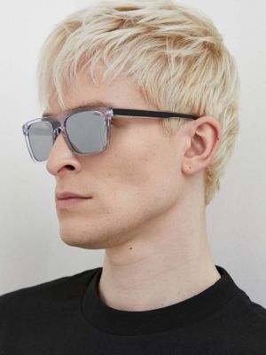Серые очки солнцезащитные Hugo