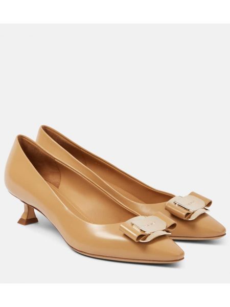 Läder pumps Ferragamo brun