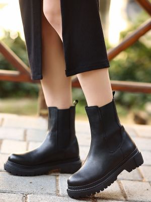 Členkové topánky Armonika čierna